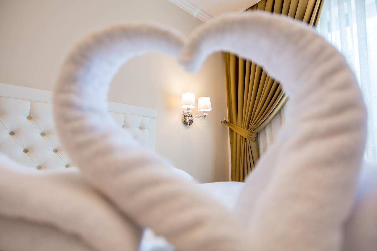 J'Adore Boutique Hotel Lugoj Bagian luar foto