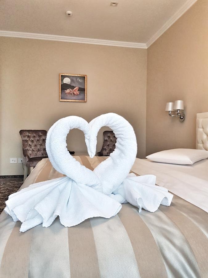 J'Adore Boutique Hotel Lugoj Bagian luar foto