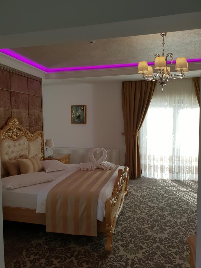 J'Adore Boutique Hotel Lugoj Bagian luar foto