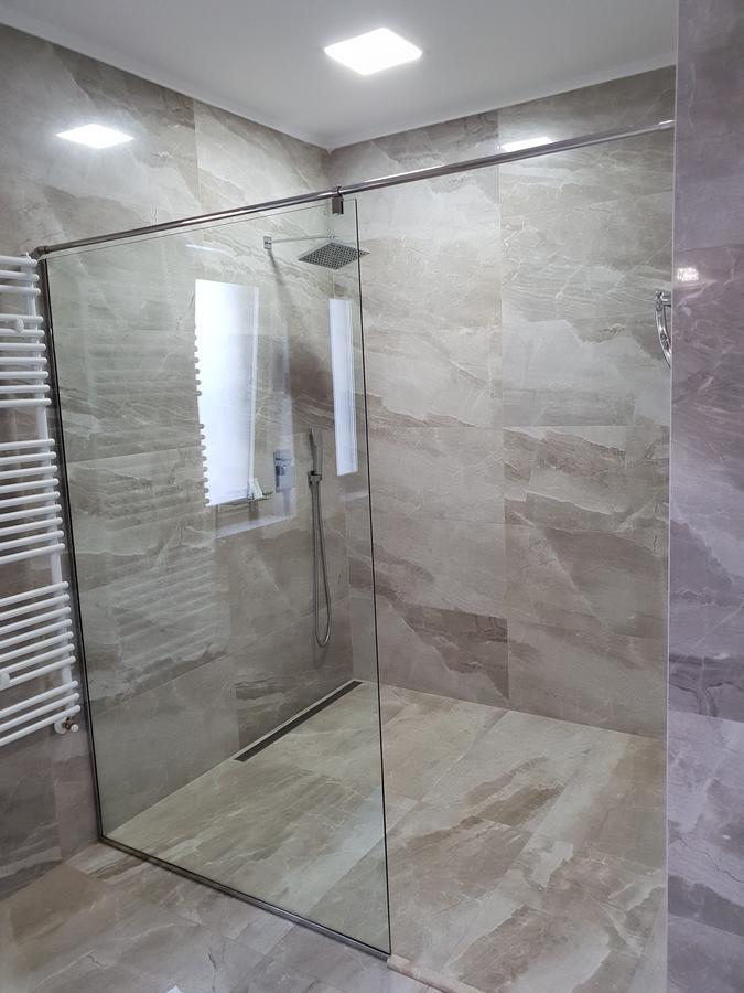 J'Adore Boutique Hotel Lugoj Bagian luar foto